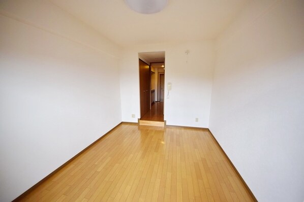 西河マンションの物件内観写真